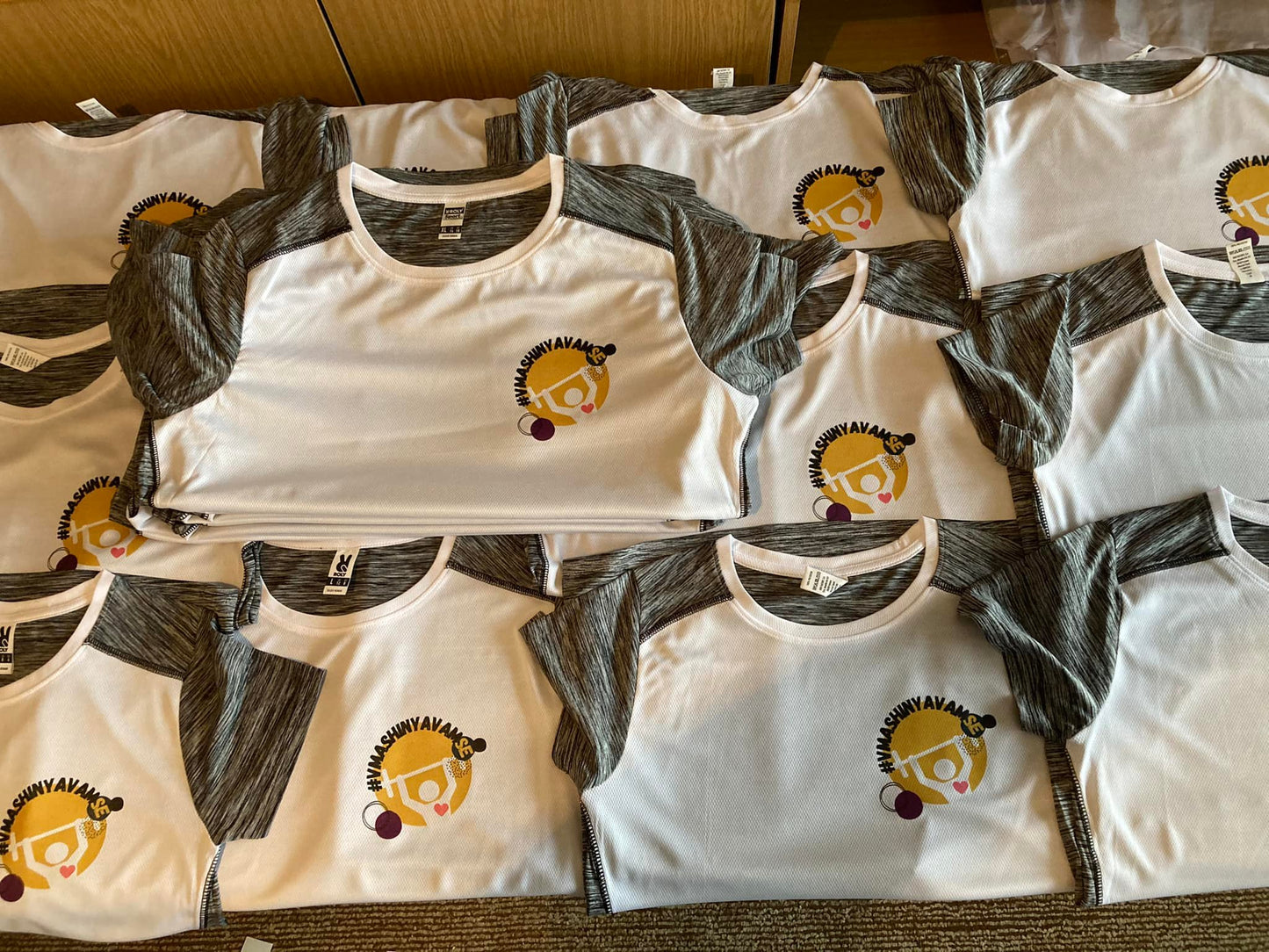 Тениски за фитнес клуб - Mashinyavam se