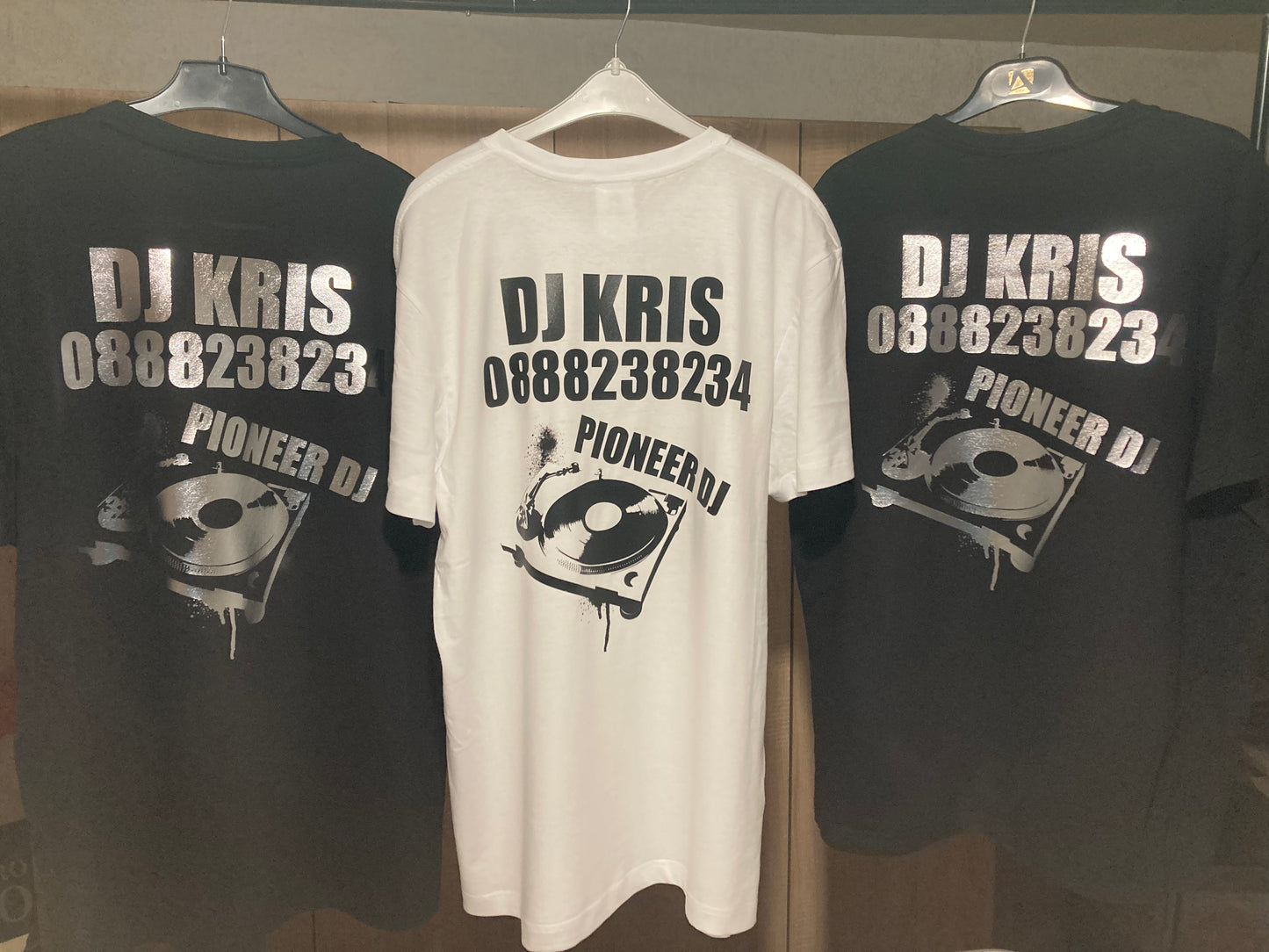 Тениски за DJ KRIS