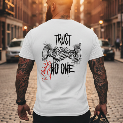 Мъжка стилна тениска - Trust no one - M529